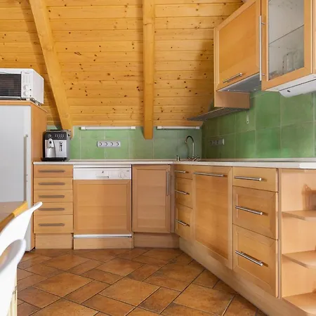 Fuege Haz Apartment Balatonalmádi